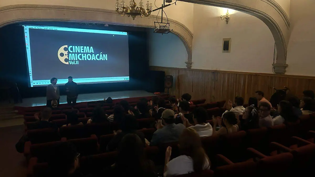 Asistentes en el CINEMA Michoacán